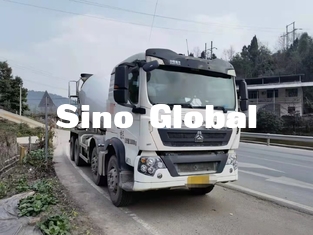 Truk Pengaduk Beton Howo kedua tangan tipe Diesel 10M³ 371HP Power