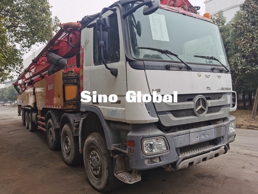 Truk Pompa Beton Bekas Merah 12Mpa Euro IV 72m 7 Bagian Jangkauan Vertikal