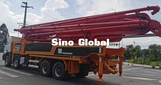 Truk diesel Digunakan Pompa Beton Putzmeister M56-5 148M³/H dengan 5 bagian