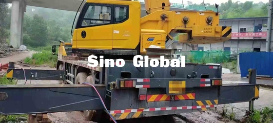50 Ton Bekas Truck Crane XCMG QY50KA 40L Konsumsi Minyak Per 100km