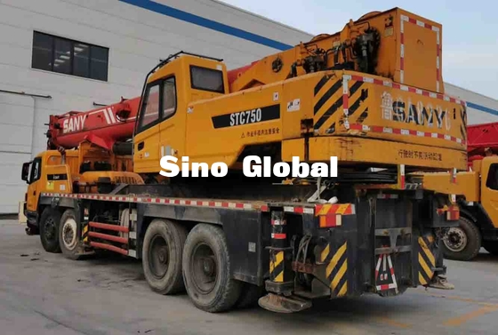 75 Ton Digunakan Truck Mounted Knuckle Boom Cranes Dengan 5 Bagian Boom Kecepatan 80km / H